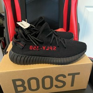 Yeezy bred v2 350 mens size 10 100 percent authentic